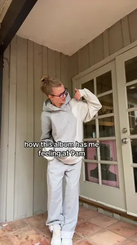 whos that diva in the back