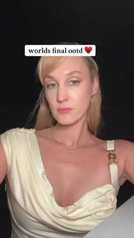 Donatella VERSACE 🙏 #OOTD #outfit #dress #gala 