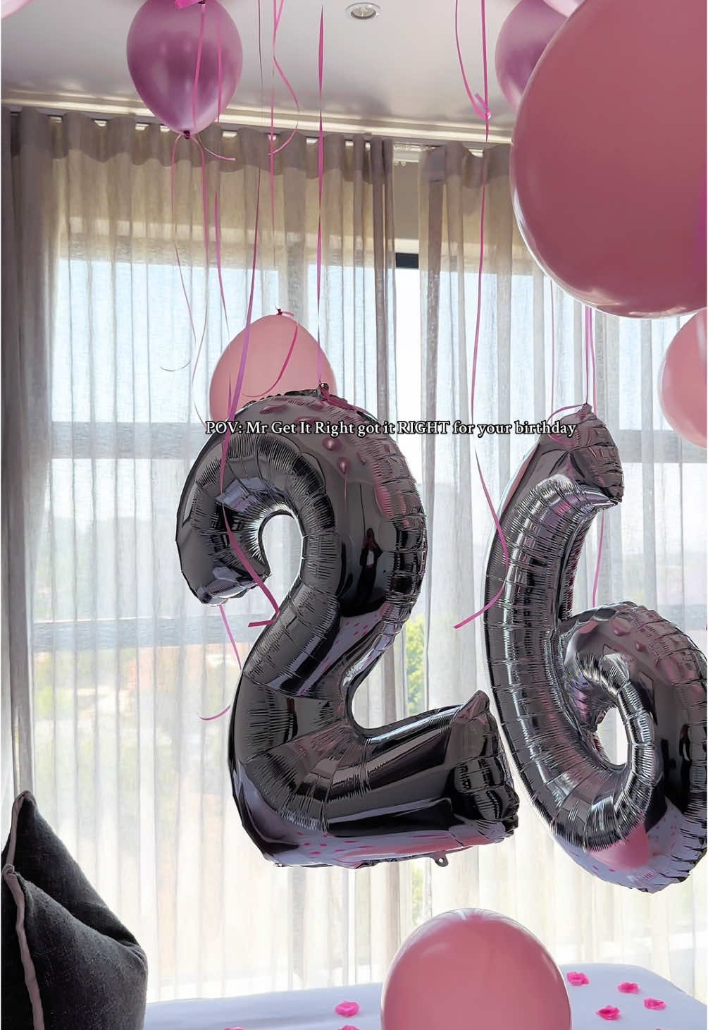 Send him this #luxeauraevents #eventplannerjohanneburg #pinkbirthday #decoratedrooms #tiktoksouthafrica #romanticsurprise #26thbirthday #pink #balloons #girlfriend #boyfriend #decoratedroom #