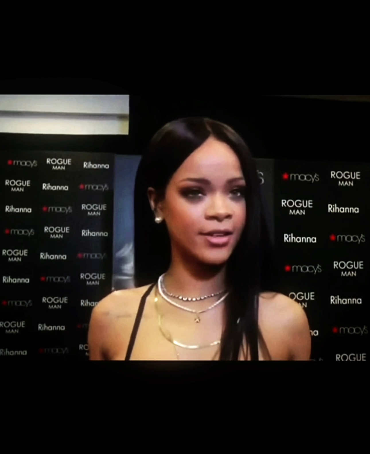 | #RIHANNA : 𝗅𝖾𝗍’𝗌 𝗌𝗍𝖺𝗋𝗍 𝗍𝗁𝖾𝗋𝖾 #rihannaedit#xyzcbalriri#fypシ゚ba #fypシ゚ #foryourepage #rnb #edit 