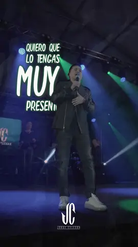 El amor a mi puerta ha tocado, tengo miedo pero como hago si te pienso…🎶🪗🎶 #jorgeceledon #foryourpage #fyp #vallenato #viralvideo 