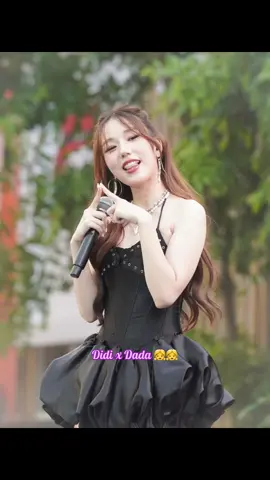 #didixdada #ดีดี้xดาด้า #siamhalloween2024 #tpop #halloween #ฮาโลวีน #ศิลปินคนโปรด #litentertainmentth #จังหวะตกหลุมรัก #dididada #didixdada_จังหวะตกหลุมรัก #เพลงเพราะ #siamsquare #สยามสแควร์ 