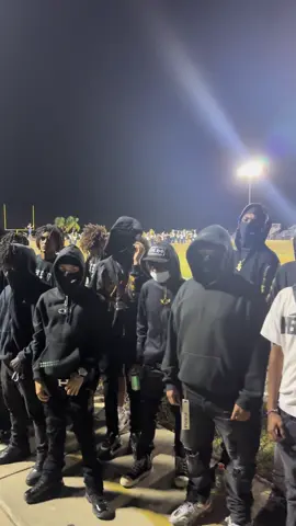 awkward moment walking passed them yn's #viral #skit #comedy #fyp #relatable #