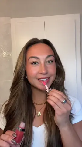 the beauty community you know and love but with a fresh new look! we are Community X SEEN but you can call us CXS ❤️ interested in joining and being part of a beauty community who have the opportunity to collab with some of the hottest brands around? sign up now #BeautyTok #beautyinfluencer #beautycontentcreator #influencerplatform #beautypr 