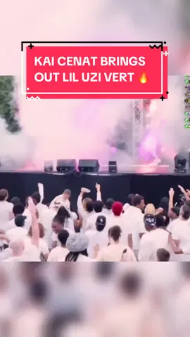 Lil Uzi vert perform new songs for the first time on Kai Cenat’s “Mafiathon” stream 😨 😨 😨   Via: @Kai Cenat 