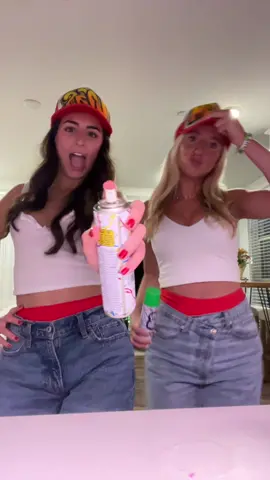 SUBWAY SURFERSSS #foryoupage #collegelife #subwaysurfers #halloweekend 