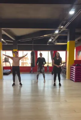 #kuduro #kudurofit #afro #africa #african #africantiktok #afrodance #gym #dancer #Fitness #reels #sports #viral_video #morroco #jijizumba 