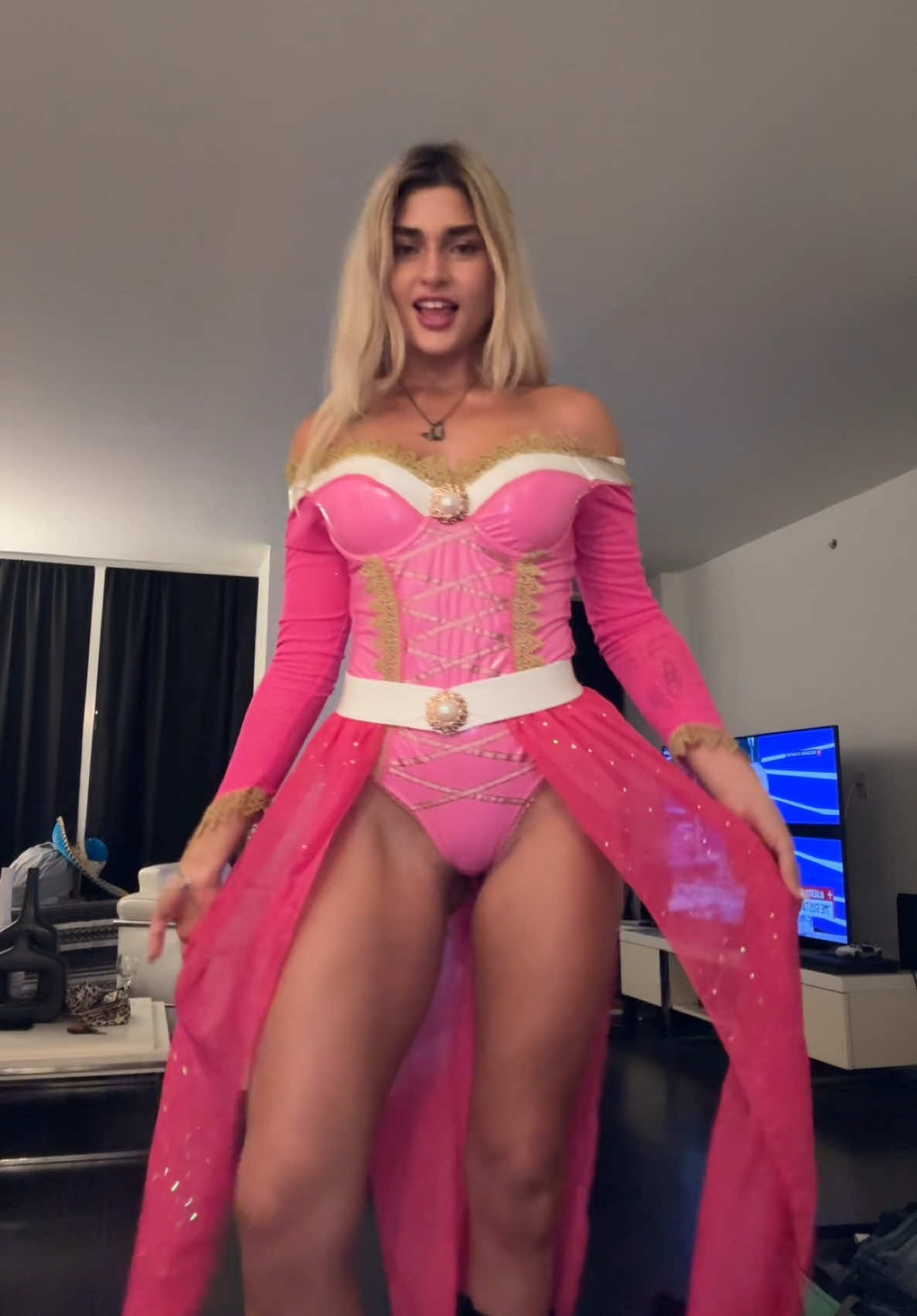 segundo disfraz 👑  #disfraz #halloweenlook 