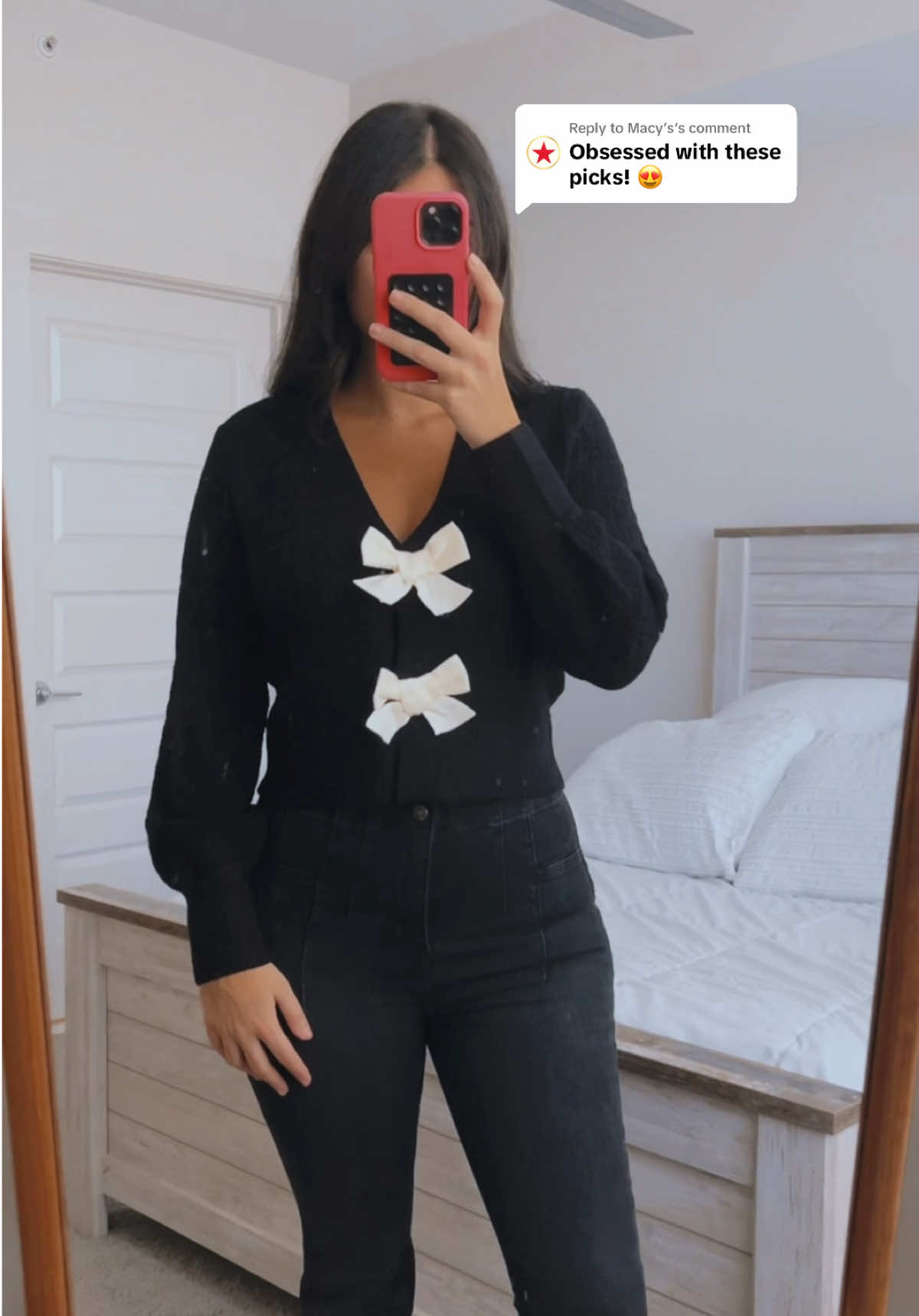 Replying to @Macy’s #FriendsandFam #macysstylecrew #iworkatmacys head to toe looks from @Macy’s that are 30% off right now until Monday 11/4 during the friends ane family sale!! Use code FRIEND at check out. Exclusions apply. Check out the link in my bio to shop both of these fits from Free People, Steven Madden, and And Now This! @Macy’s Style Crew 