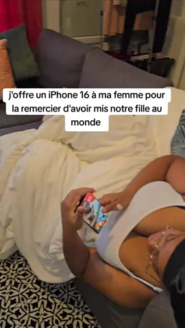 elle refuse chaque fois. aujourd'hui c'est forcé elle va accepter.  #husbandwife #Couplegoals 