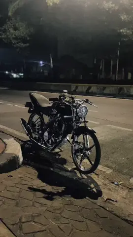 Ganti endas ss apik rx cah #fypシ゚viral #trenviral #yamahagank #สโลว์สมูท #vixionssstyle #yerek500m #vixionroadrace 