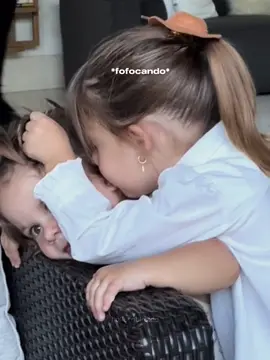 a meta é ter uma floflo e uma mali #mariaflor #mariaalice #viral #fyp #mariasbaby #virginiafonceca 