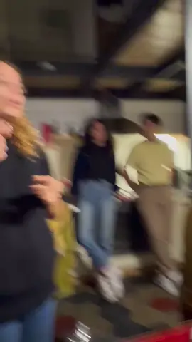 Girls from Calabria arguing in English #calabria #arguing 