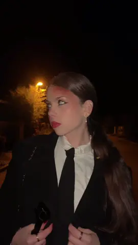 Office siren 💋 #fyp #foru #officesiren #OOTD #halloweenlook 