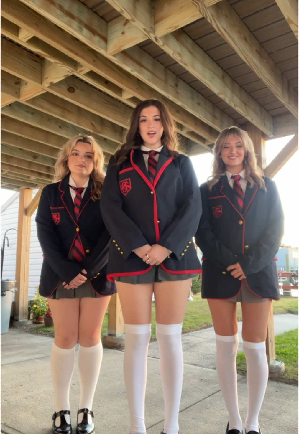 the warblers are like rockstars🤘🏻 #halloween #warblers #glee #blaineanderson #fyp #daltonacademy 