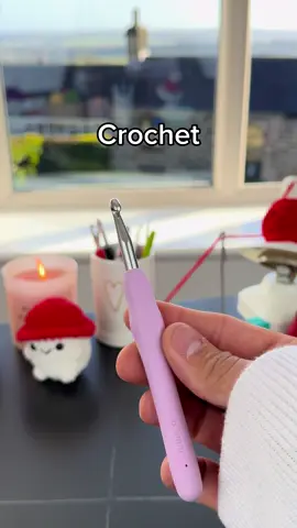 Literally every single time I tried to crochet 💁🏼‍♀️🤣😫