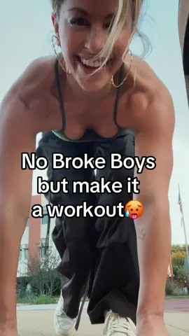 Lessss goooo😍I was sweating for sure!!!! #TURNUPDANCEFITNESS #danceworkout #hiitworkout #dancefitness #fullbodyworkout 