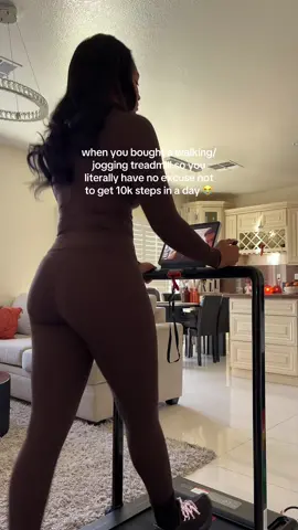 Not me trynna hold myself accountable 😩😭😭😭 lol  #walkingpad #treadmill #10ksteps #tiktokshopping #tiktokfinds #tiktokshopblackfriday #tiktokshopfinds #portabletreadmill 