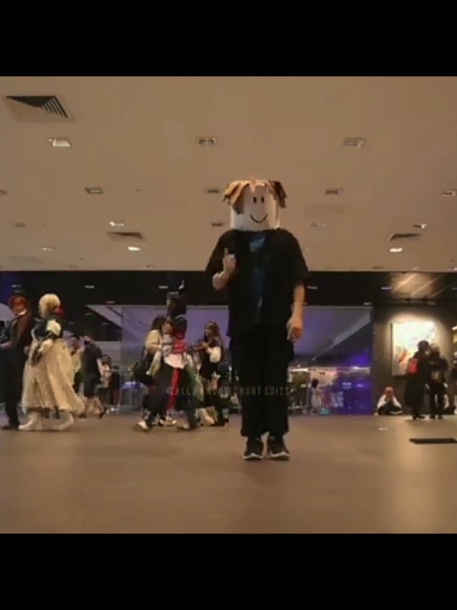 Bacon dancing in Real Life  #edits #roblox #dance #trending #velocity #viralvideo #fyp