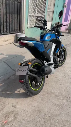 La azulita😎😮‍💨 #parati #ft250gts #italika 