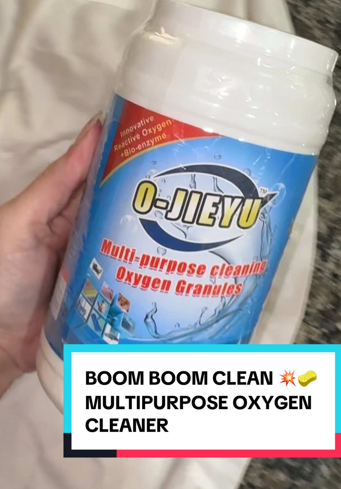 I am SHOOK at how well this stuff works! It can be used as a stain remover, detergent, dish cleaner, anything you need! 🧽🙌🏻 #boomboomclean #oxygencleaner #fragrancefreecleaner #laundrycleaner #laundrydetergent #TikTokShopBlackFriday #tiktokmademedoit #CleanLiving #LaundryHacks #Detergent #KitchenTips #FYP #HomeEssentials #HealthyHome #TikTokShopCyberMonday #stainremover #odorremover 