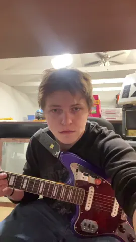 Im sorry for destroying your volume #fyp #foryou #foryoupage #music #guitar #electricguitar #original #loop #originalmusic 