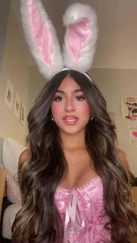 *pink* rabbit 🎀🐰 #halloween #halloweenmakeup #halloweekend #halloweentransition #halloweentransformation #bunny #whiterabbit#madisonbeer  