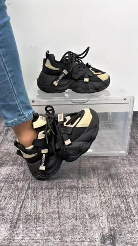 Colorblock platform sneaker#viralshoes #trendyshoes #sneakers #sneakersaddict #platformshoes #womenshoes #walkingshoes #tiktokmademebuyit #falldealsforyou