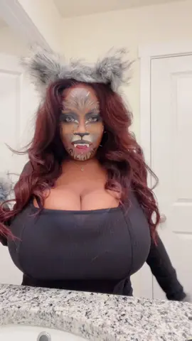 Werewolves need love too! 🐺♥️ #fypシ #shebad #fyp #werewolf 