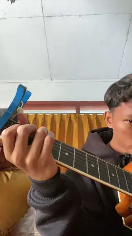 Utopia-benci #covergitar #gitartongkrongan #fyp 