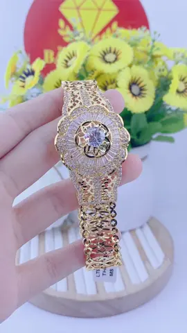 Lắc tay nữ mạ vàng 18k bền đẹp có ký hiệu#trangsucbaolong #trangsucnu #vongtay #vongtaynu #vongtaynuxinh #vongtaymavang18kbendep #vongtaymavangbendep #lactaynumavangbendep 