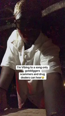 Muziki bila jasho 😭😭✋ #funny #comedy #muturaisafruit #tiktokkenya🇰🇪 #dontdieforuni #relatable #fypシ゚ #fyp 