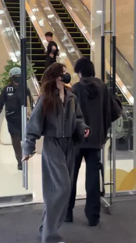 Set mới raa #xuhuong #setdoxinh #hangquangchau #thoitrangnu #outfitxinh #chanka 