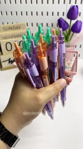 One of my favorite pen from deli  Trending gel pen for only 145 pesos for 12pcs!  #deli #deligelpen  #delipen #ballpen #sa130 #pen #stationery #smudgeproof #fyp 