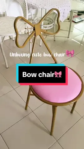 Seyes mmg cantik & cute sgt bow chair ni letak depan makeup table auto aesthetic 🎀🥹✨ #kerusiribbon #bowchair #kerusimakeup #conquetteaesthetic #conquette 