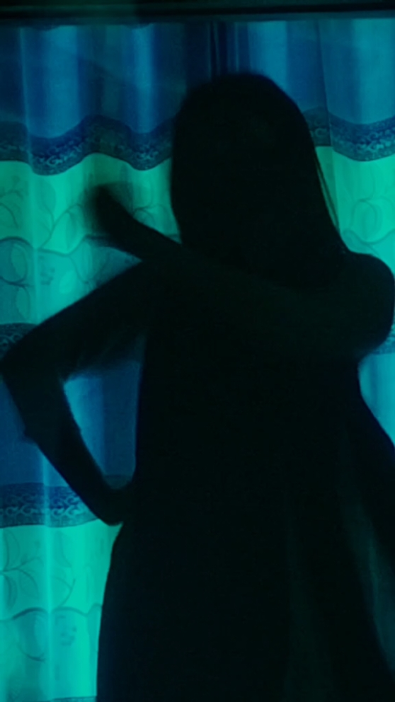 তুই বিনেমন মানে না বন্ধু এই কথা কেউ যানে না🫰🫰