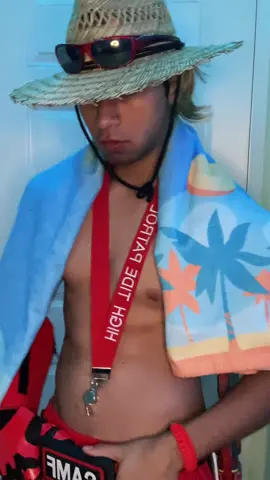 (Ashe duets?) it aint summer anymore, but had to bust out ma boy! #overwatch #overwatch2 #ow2 #ow #overwatchcosplay #overwatch2cosplay #cassidy #colecassidy #colecassidycosplay #lifeguardcassidy #cassidycosplay #lifeguardcolecassidy 