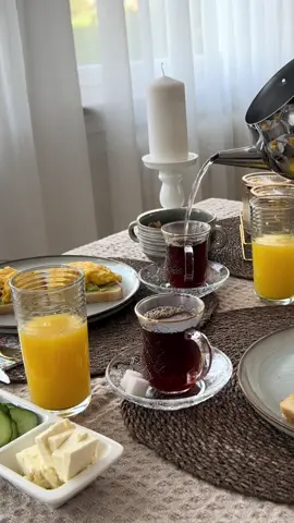 #sundaybreakfast #breakfast #sunday #weekend #mornings #cay #breakfastideas #fyyy #fyyyp #goviral #aesthetic #foryou #homesweethome 