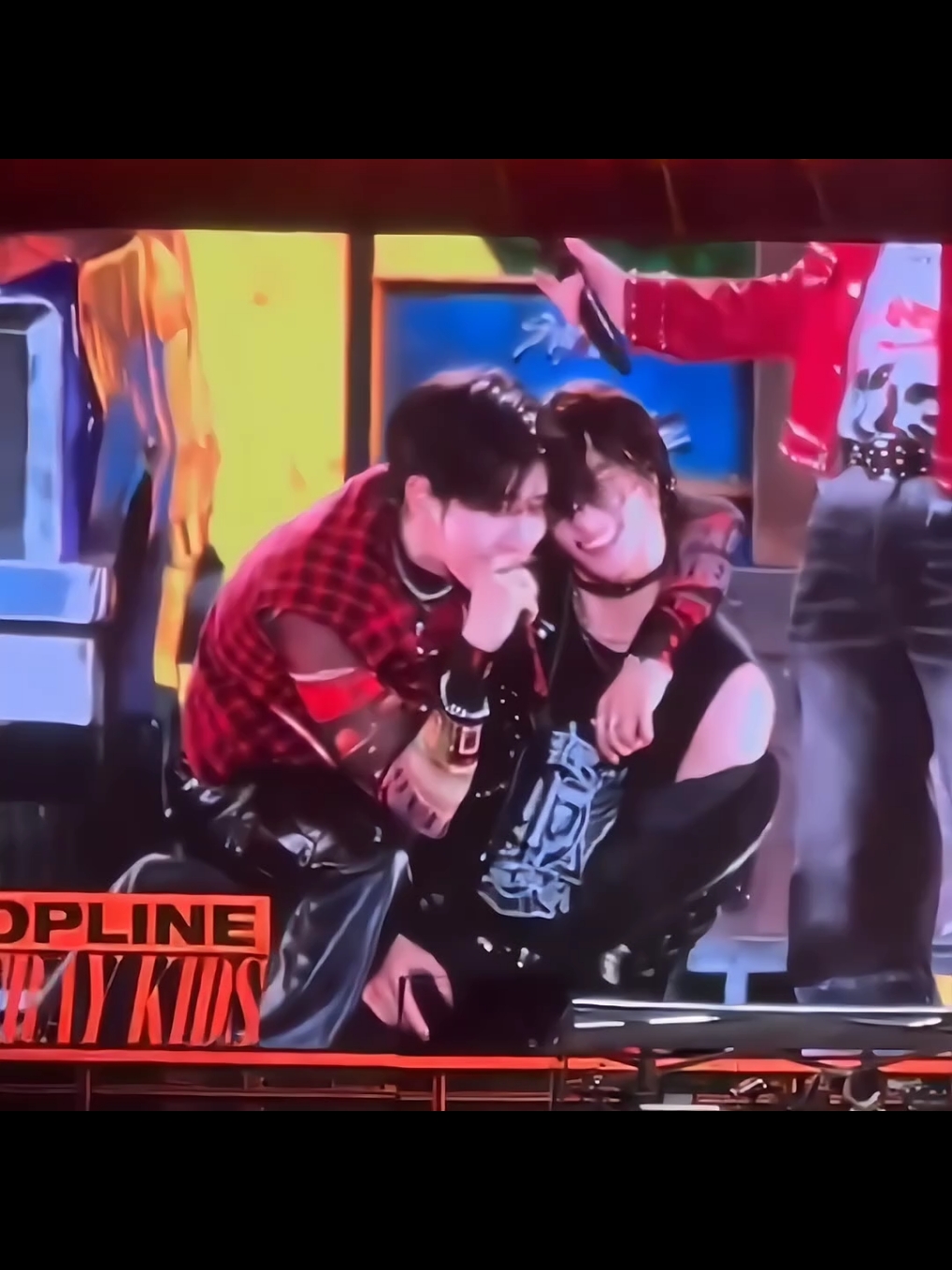 i was too stunned to speak... #skz #straykids #hyunjin #han #hanjisung #hyunsung #hanjin #쳌황 #ジンソン #skzconcert #dominATE 