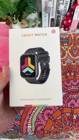 ⚠️SELLING FAST £7.72 ⚠️ #fyp #clearance #finds #christmasgift #giftideas #smartwatch #ForYouDays#TikTok