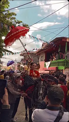 pambusuang hari ini,minggu 3 November. PANDENNA PAMBUSUANG #sayyangpattudu🐴 #pambusuang #towaine_mandar #polewalimandar #fyp #CapCut 