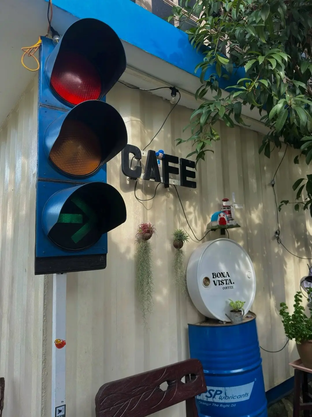 kiu 🏳️ #fyp #random #cafe #vibes 