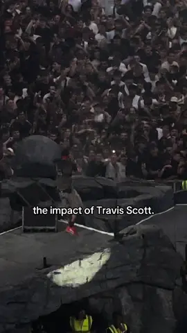 Bro controlled the crowd so well 🙏 #fyp #foryou #foryoupage #concert #travisscott #cactusjack #circusmaximustour #utopia #trap 