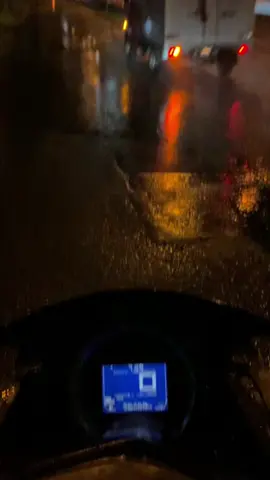 🌧🫀🧠klebus jangan ragu ragu untuk tampil, #tiktokimpact #mentahan #mentahanlirik #hujan🌧️ #vibeshujan #klebus #cirebon #cirebontiktok #cirebonpride🏴‍☠️ #cirebonjeh  #jowopride #jowostory #lyrics #fypsoun 