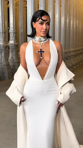 All eyes on Kim 🤍 #KimKardashian #GucciLACMA2024 #LACMA @Kim Kardashian 