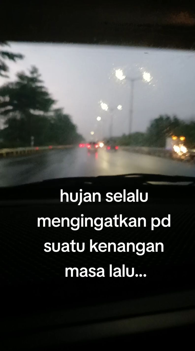 #November #rain #novemberrain #gunsnrose #sadvibes #kenangan #masalalu #hujan 