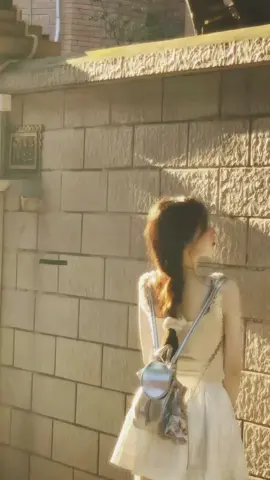 Anh không nhớ tiếng yêu ấy đến từ lúc nào..... #Yanbi #nammo #xuhuong #viraltiktok #pfy #trendingsong  #nhac8x9x #CapCut 