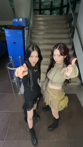 앗챠,자자자자 Just like that ✨ #류진 과 #카리나 님의 Unforgettable한 #GOLDChallenge 🫶🏻 #ITZY #MIDZY   #RYUJIN #ITZY_GOLD #ITZY_ImaginaryFriend #aespa #에스파 #KARINA @aespa official 
