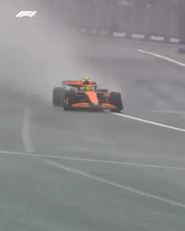 “LANDO NORRIS TAKES THE POLEPOSITION AT RAINY SAOPAOLO,BRAZIL” ⚔️🇧🇷🏎️☔️🥇🔝 #landonorris #f1 #braziliangp 
