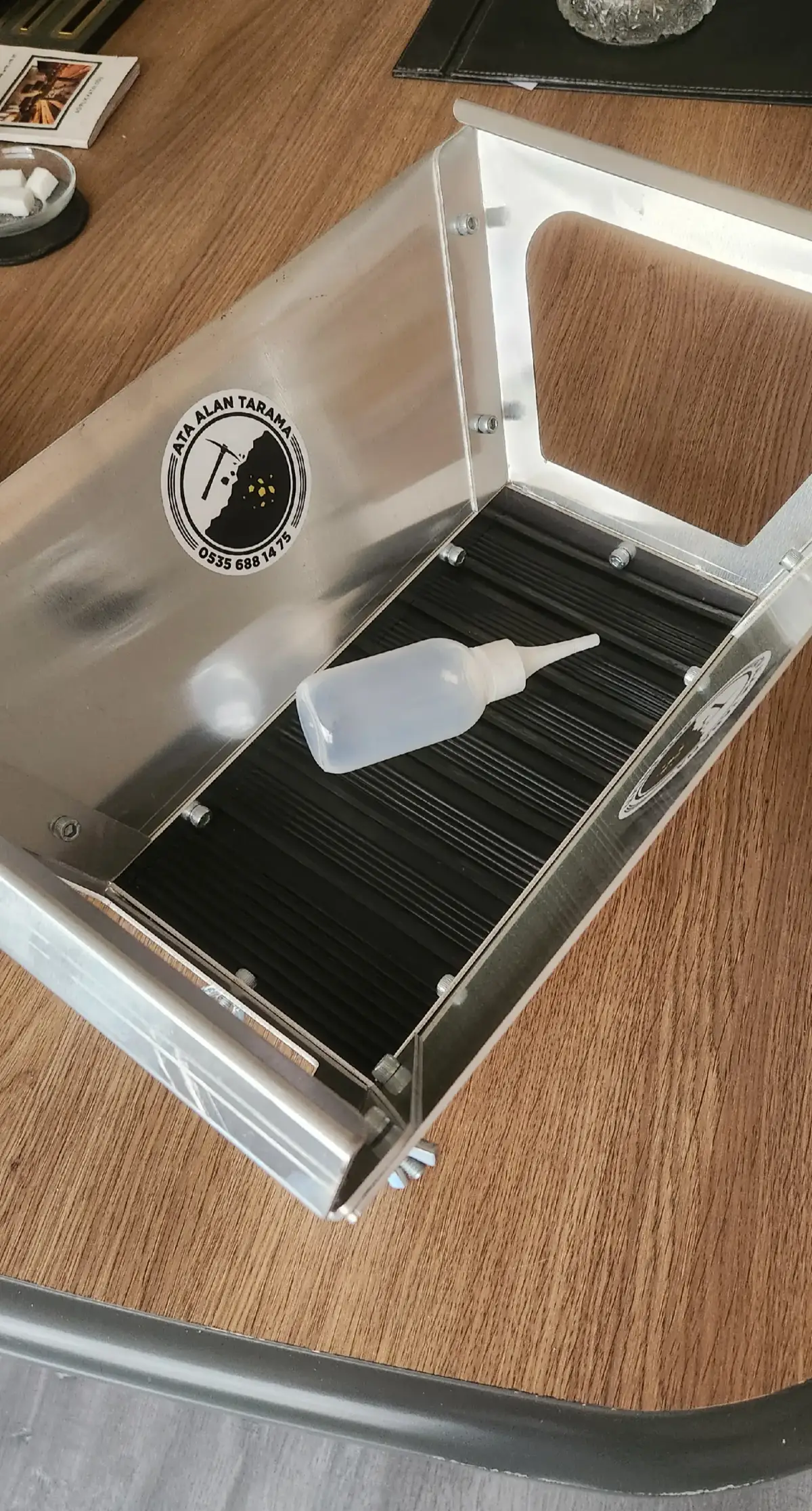 hızlı ilerlemenin tek adresi modern ekipmanlar ile ATA ALAN TARAMA' dan geçer.#goldprospecting #turkiye🇹🇷 #tiktok #keşfetteyizzz #usa #gold #sulicebox #highbanker #flowpan #oro #funny #fypシ゚viral #kırıntımadencilik @Altının saf hali @Atıf Altın Taş Peşinde @Internal Compass of NC @oktay yıldırım @Aur Gold @ATA ALAN TARAMA @X4 PROSPECTING 